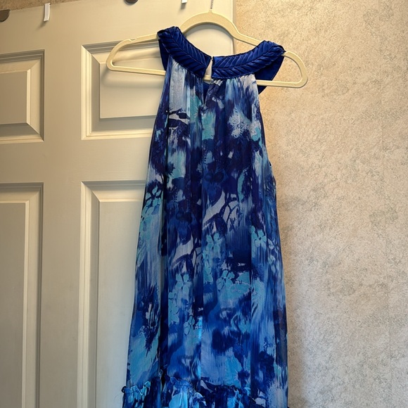Patterned sleeveless silk dress - Picture 4 of 7